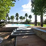فندق مبيت وإفطار Parco Degli Aranci كوتروفيانو