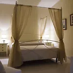 Parco Degli Aranci 4* كوتروفيانو
