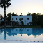 Parco Degli Aranci فندق مبيت وإفطار 4*