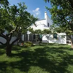 فندق مبيت وإفطار Parco Degli Aranci 4*