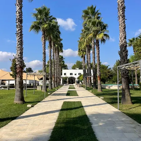 Parco Degli Aranci * 库特罗菲安诺