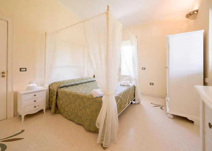 Parco Degli Aranci Bed & Breakfast