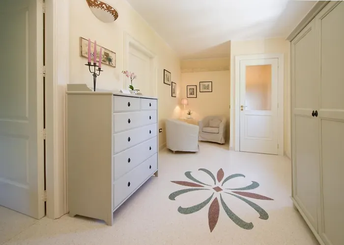 Bed & Breakfast Parco Degli Aranci 4*
