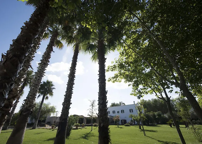 Parco Degli Aranci קוטרופיאנו