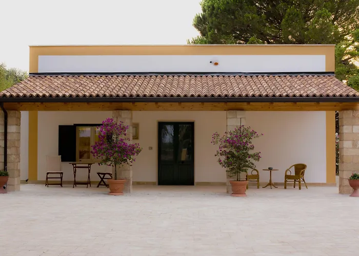 Parco Degli Aranci 4*