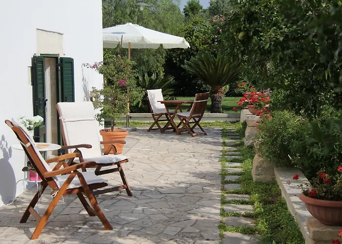 Bed & Breakfast Parco Degli Aranci 4*