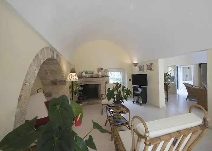 Parco Degli Aranci Bed & Breakfast