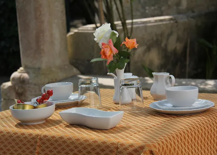 Parco Degli Aranci קוטרופיאנו