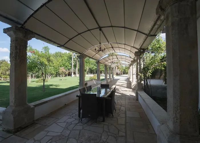 Parco Degli Aranci 4* Cutrofiano